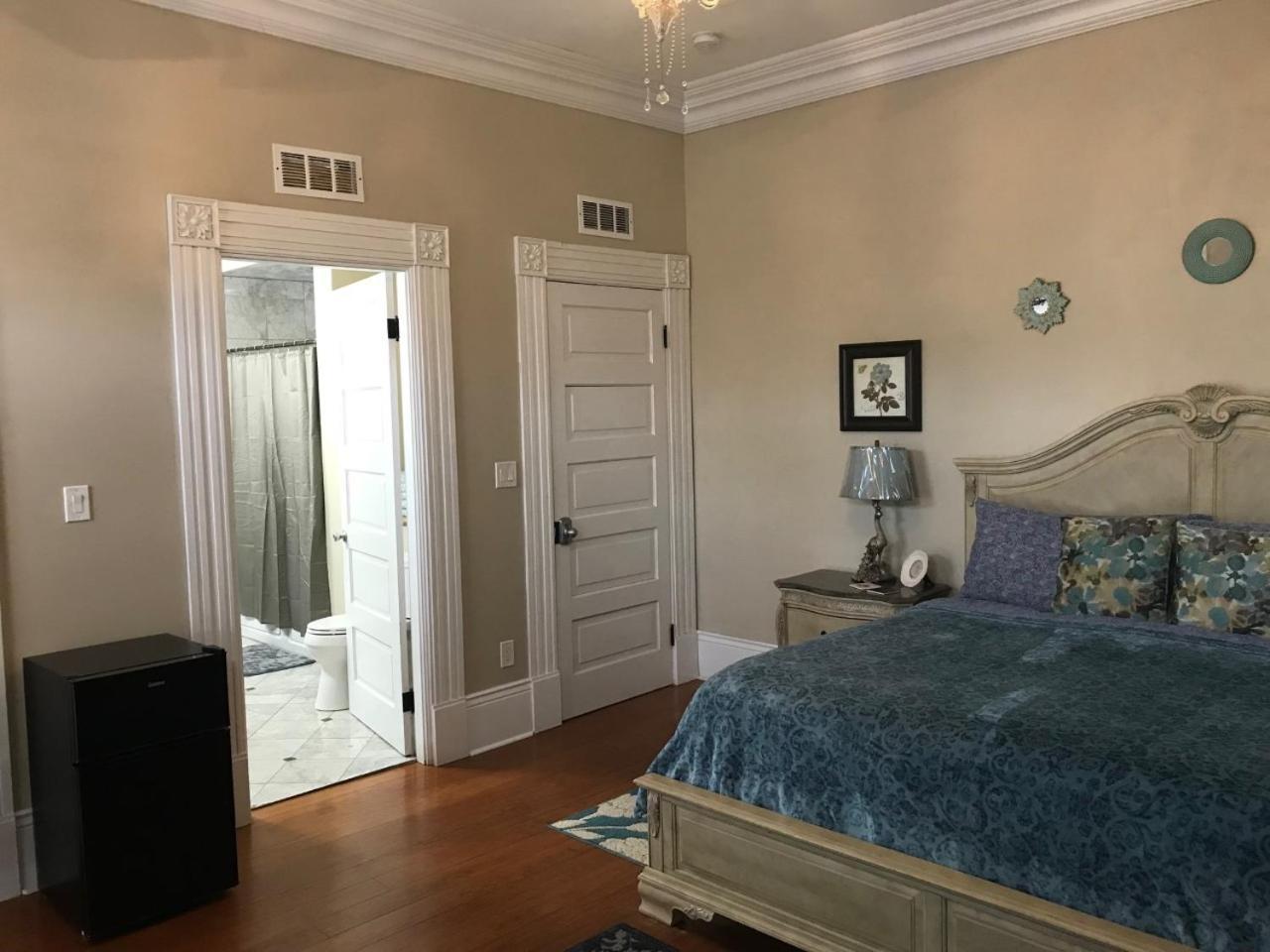 Wg Creole House 1850 Otel New Orleans Oda fotoğraf